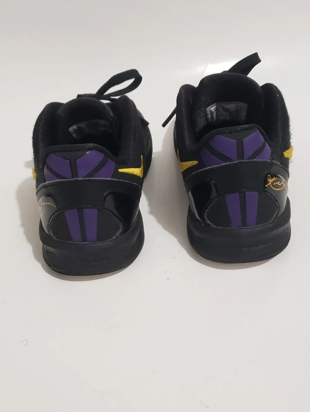 Nike Kobe 8 Protro PS Lakers Away Kids Shoes 12.5C Black Gold Purple FN0267-002